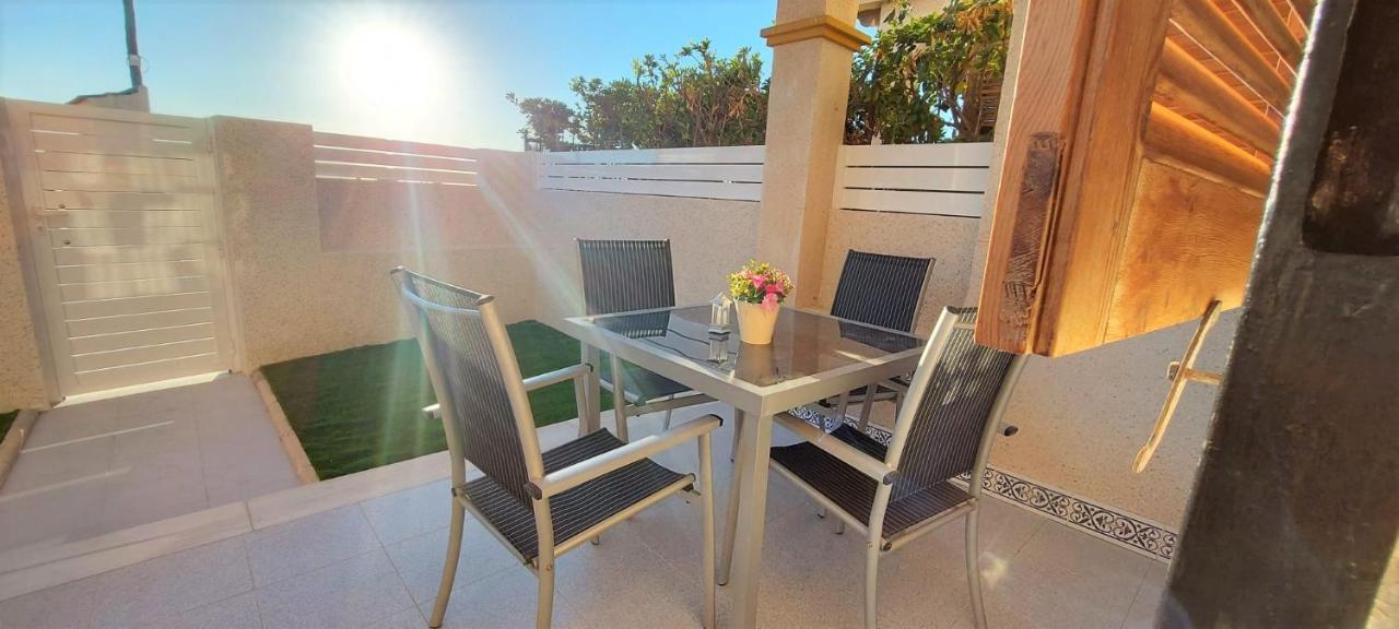 Casa Chloe, Urbanizacion Privada Villa Торевиеха Екстериор снимка