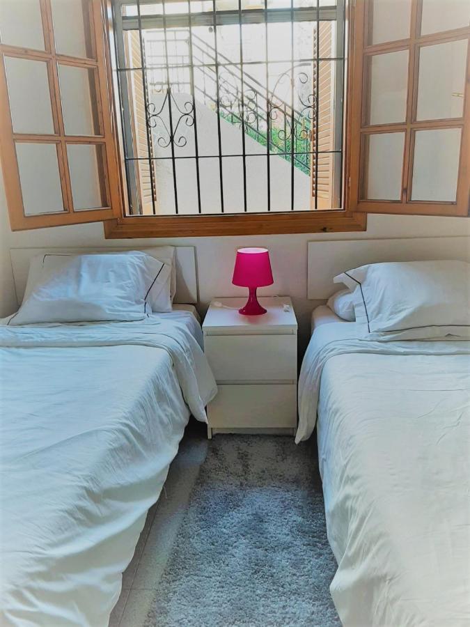 Casa Chloe, Urbanizacion Privada Villa Торевиеха Екстериор снимка